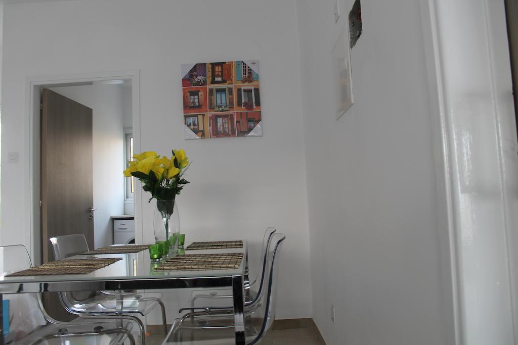 Anemos Apartments Limassol Eksteriør billede