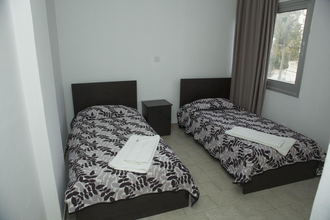 Anemos Apartments Limassol Eksteriør billede