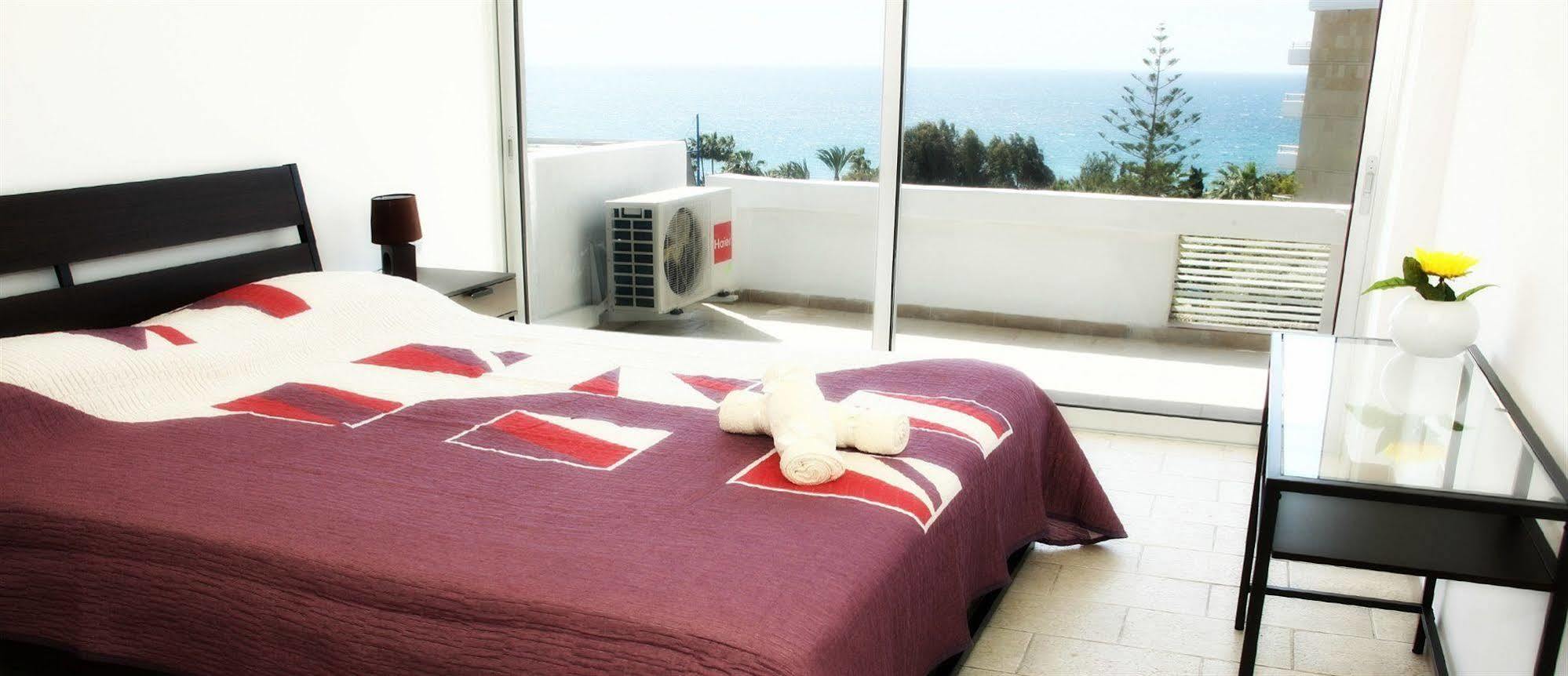 Anemos Apartments Limassol Eksteriør billede