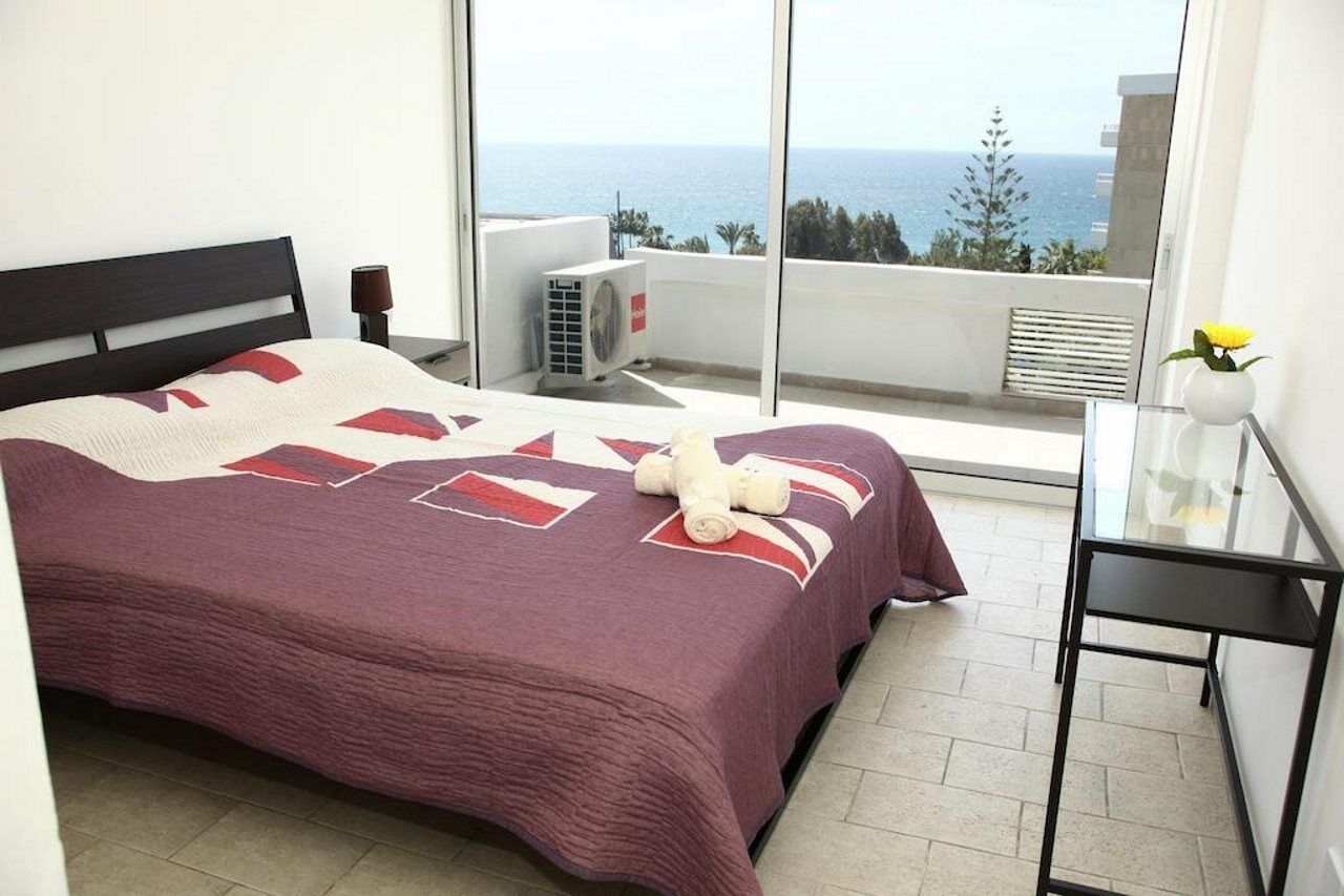 Anemos Apartments Limassol Eksteriør billede